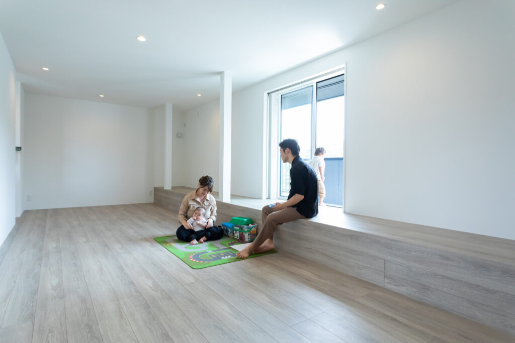 リノベーション後 将来的に2つに仕切れる子供部屋